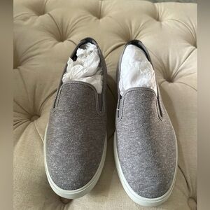 Johnnie O Stealth Slip On grey shoes